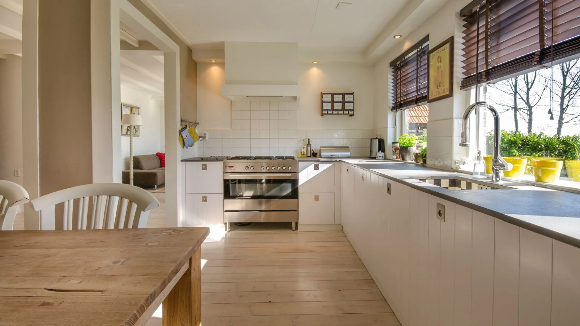Professional house cleaning team in Rocklin California